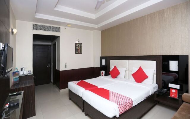 OYO 768 Hotel The Light House