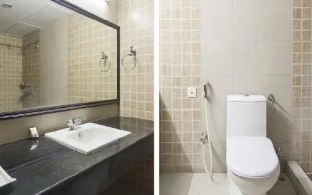 OYO 15149 Hotel Ajoy Minar