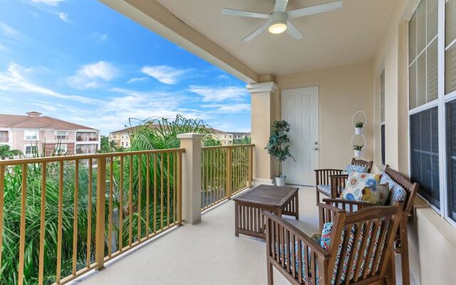 Casa Luna Deluxe 3 Bedroom Condo by Redawning