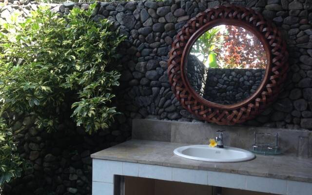 Nirarta Guest House