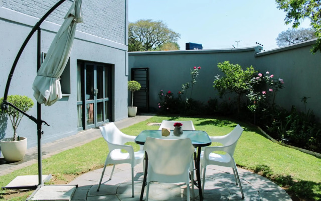 Max Executive Apartments