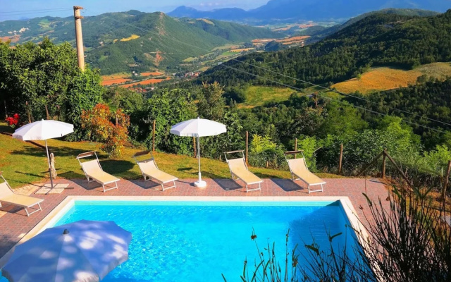 Villa in Marche With Pool & Panoramic Views