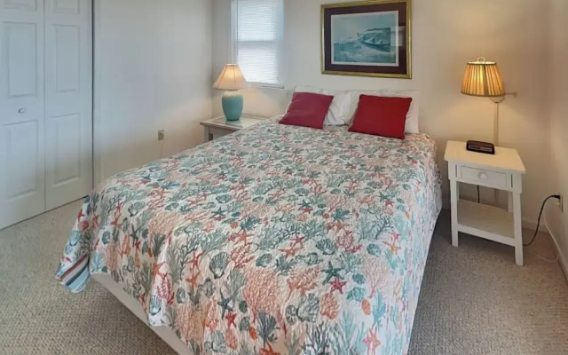 Bright's Beach Front by Topsail Realty