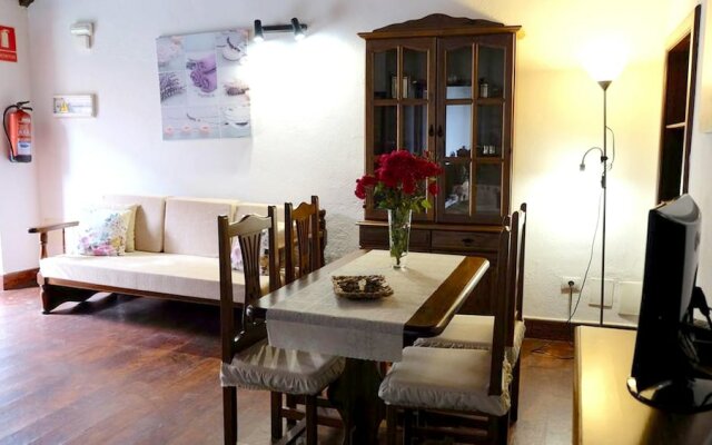 Apartment With one Bedroom in Los Silos, With Furnished Terrace and Wifi - 5 km From the Beach