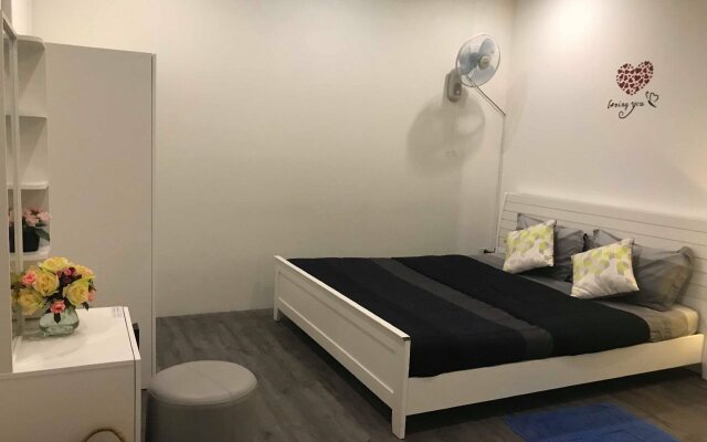 Mr Travel Hostel