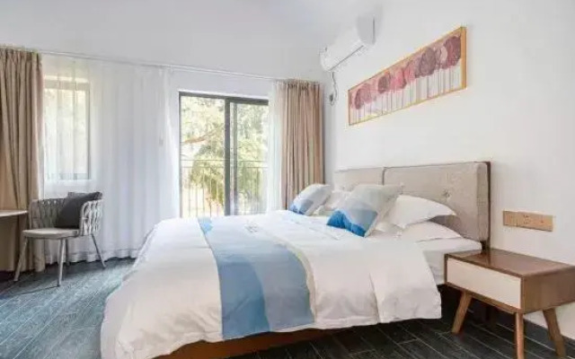 Jade Bay Yoga Resort Hotel