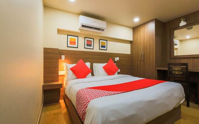 OYO 18951 City Xpress Hotel Rooms