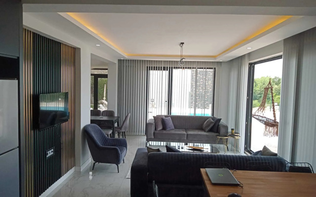 Naturel Stone Villalari