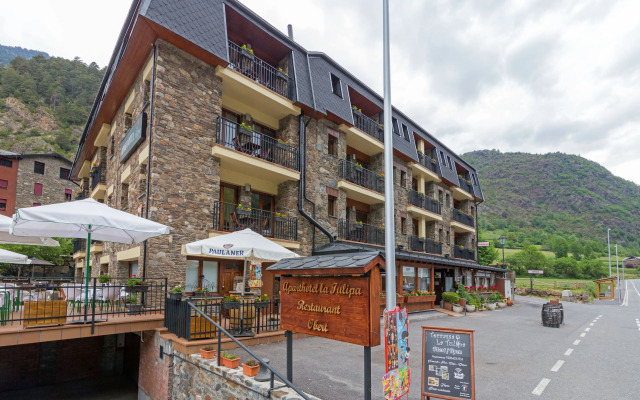 Pierre & Vacances Aparthotel La Tulipa