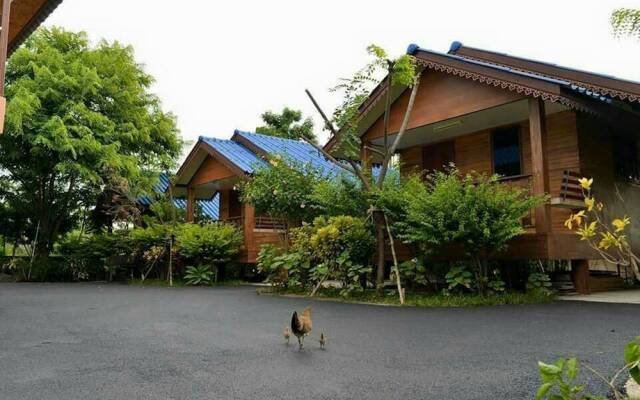 Ruenpinwilai Resort
