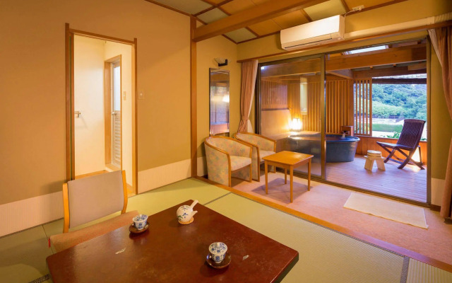 Dogashima Onsen Hotel
