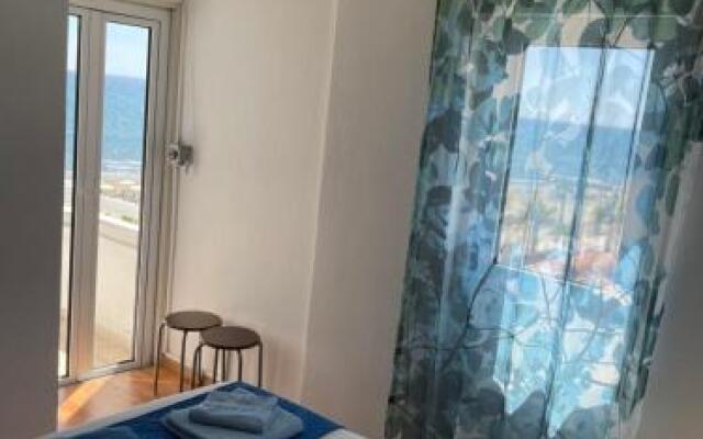 Alex Beach Apartment 31
