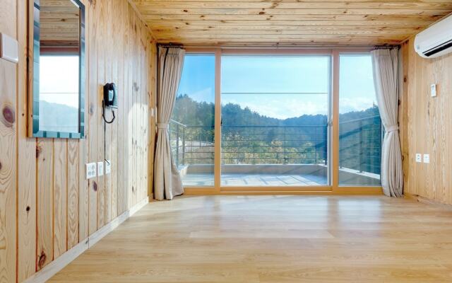 Geumgangsong Ecorium