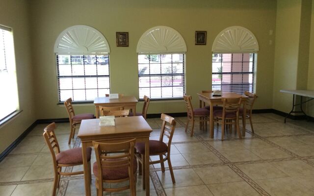 Texas Inn Weslaco
