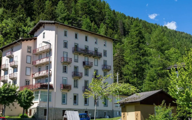 R Sidence Bel Alp 16