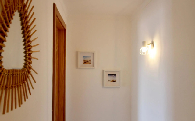 Lagoa Central by Homing