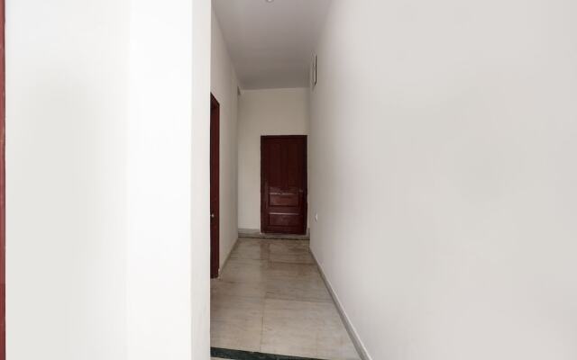 CAPITAL O 15141 Townvilla Guest House