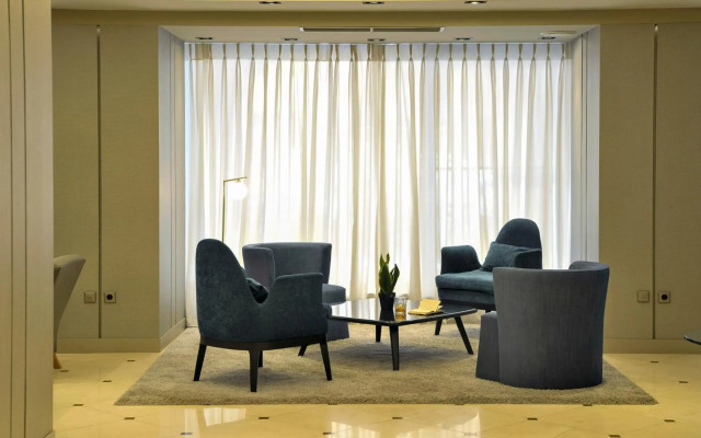 Melia Athens Hotel