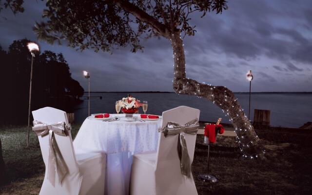 Vivanta Colombo, Airport Garden