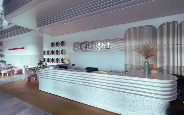 Golden Mansion - Transit Apt Free POOL & GYM