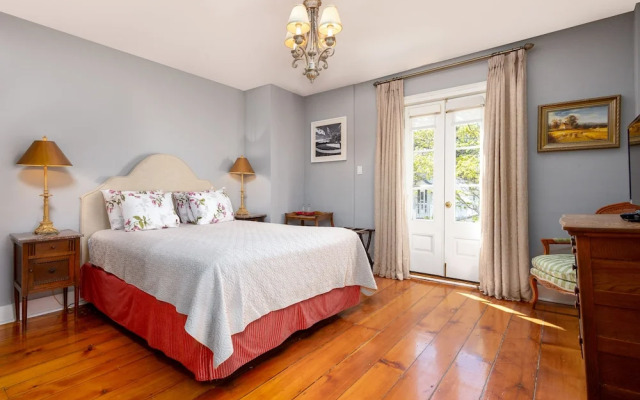 The Old Bank House Bed & Breakfast