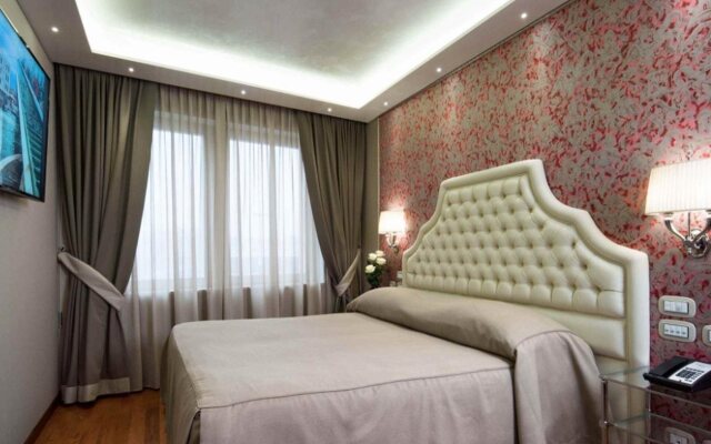 Santa Chiara Hotel