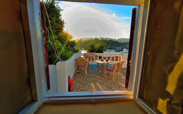 Fox Nubian Island Hotel