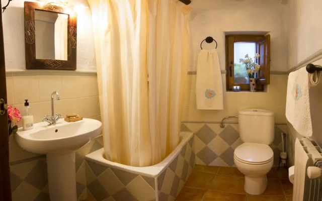 Reul Alto Cortijos Rurales