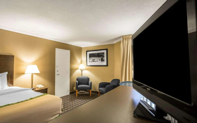 Clarion Inn Asheville Airport