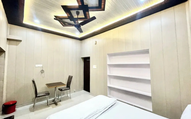 Hotel DEV VILLA GUEST HOUSE - VARANASI