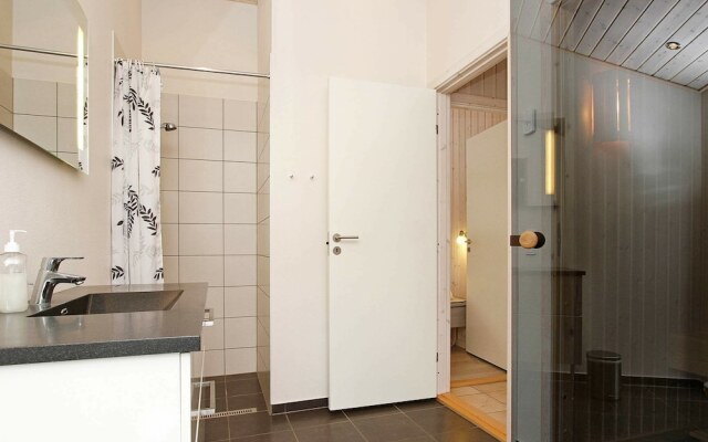 10 Person Holiday Home in Romo