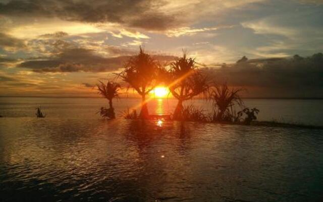 Dodol Lembongan Cliff Sunset