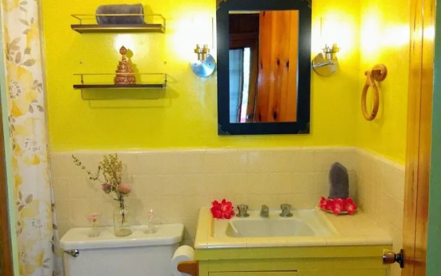 Quiet Mind Lodge Retreat & Spa  Sequoias