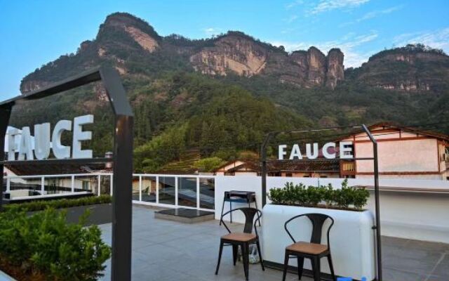 Wuyi Mountain Qingyun Mountain Residence