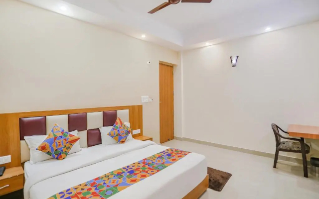 FabExpress Royal Stay
