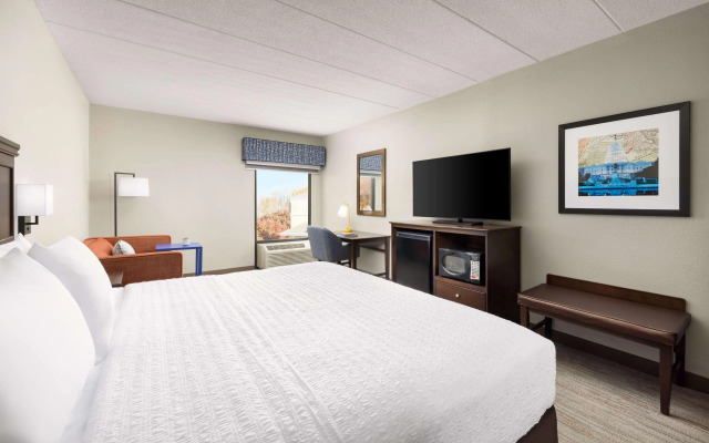 Hampton Inn Columbia