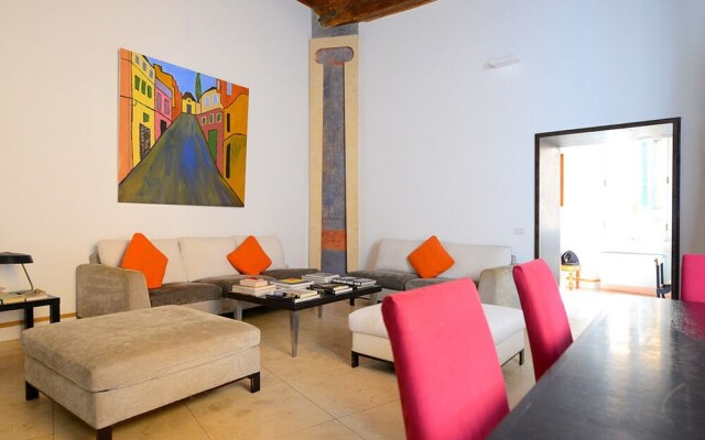 Navona Stylish Apartment