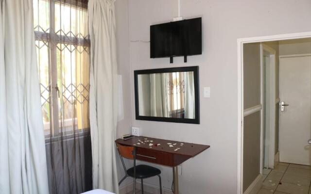 Bentley Lodge and Lifestyle
