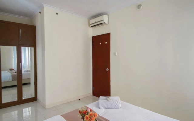 Homey And Modern 2Br At Marina Ancol Apartment