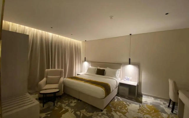 Garden In Hotel Suites