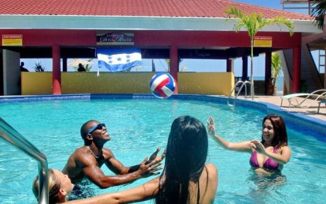 Hotel Partenon Beach