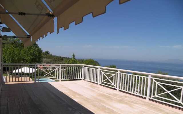 Villa Linaro