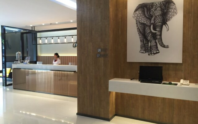 Jinjiang Inn Style Qinzhou Niannianfeng Square Walmart