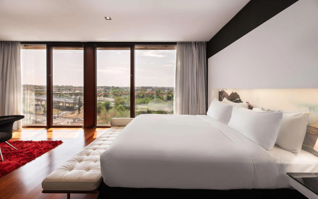Hilton Madrid Airport