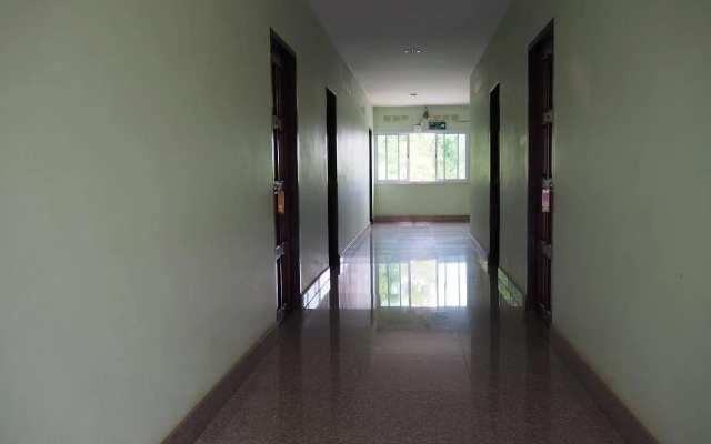 All Day Hotel