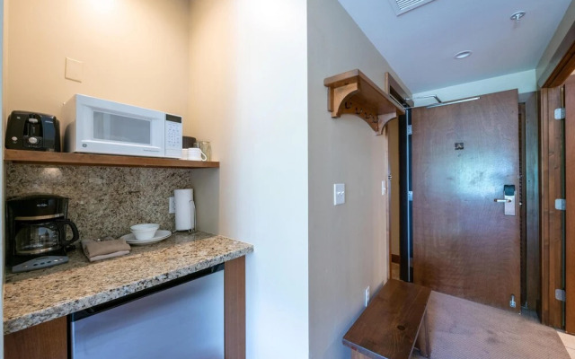 Sundial C006-005a 3BR