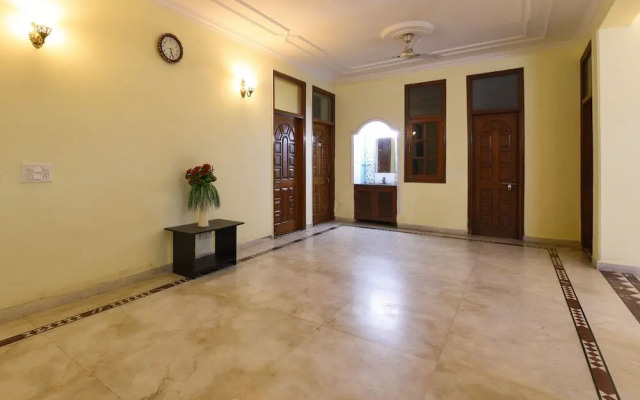 Rose View By OYO Rooms