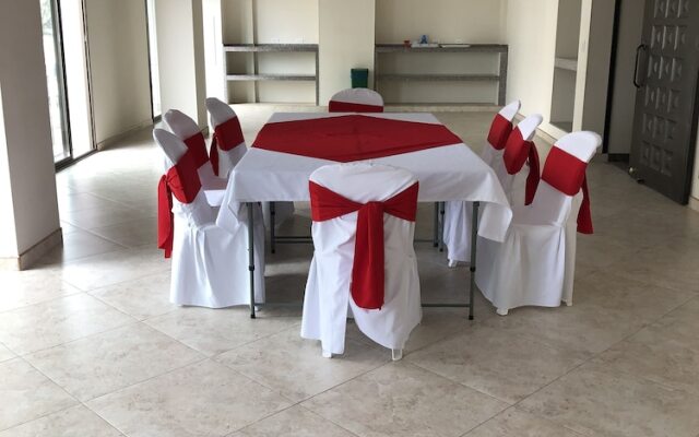 Hotel Castellana Inn