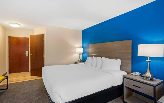 Comfort Inn & Suites Harrisburg-Hershey North