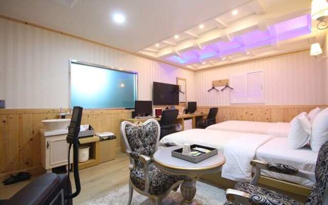 Yeosu MJ Motel